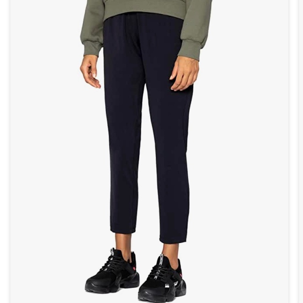 NWT AJISAI 7/8 Women’s Joggers Travel Pants with Pockets size small